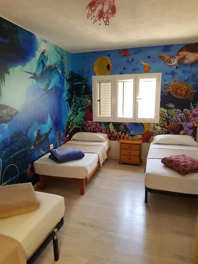 Hostel Montana Luna Maspalomas  0*, Maspalomas (Gran Canaria) España