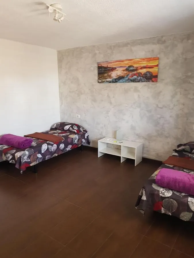 Hostel Montana Luna Maspalomas  0*, Maspalomas (Gran Canaria)
