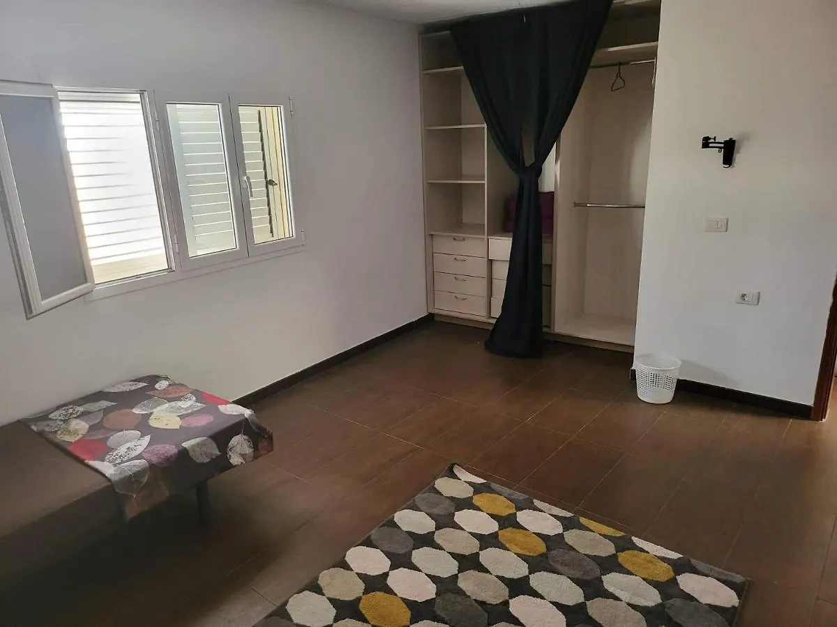 Hostel Montana Luna Maspalomas  Pensión